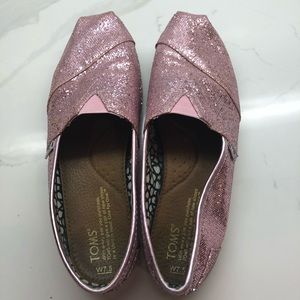 Toms- Pink Sparkle Shoes